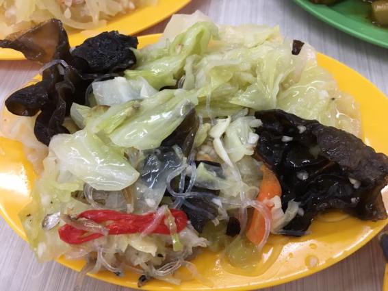 cabbage with ikan bilis