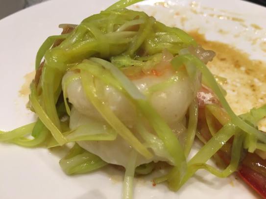 prawn with yellow chives S$48