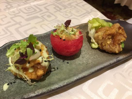 prawns in 2 ways - wasabi & salted egg (S$10)