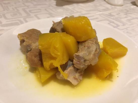 pumpkin soup ingredients - soft bones + pumpkin (S$16)