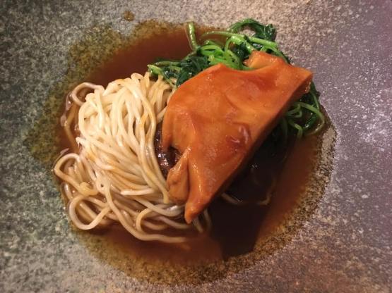 sliced-abalone-noodles