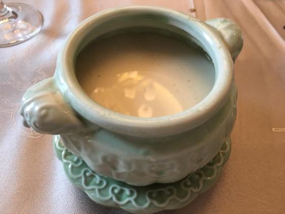 pig intestine soup 猪肚汤