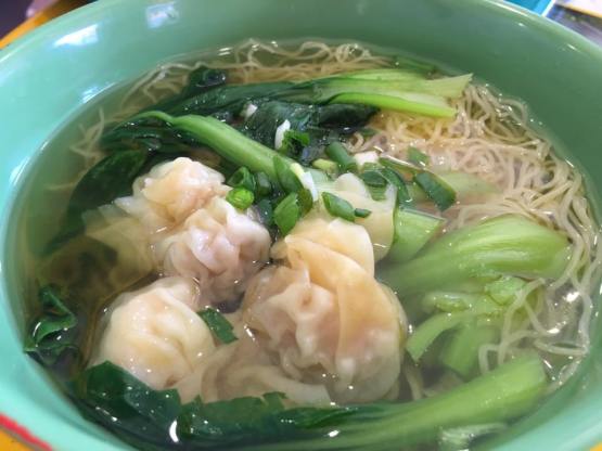 wanton noodles soup