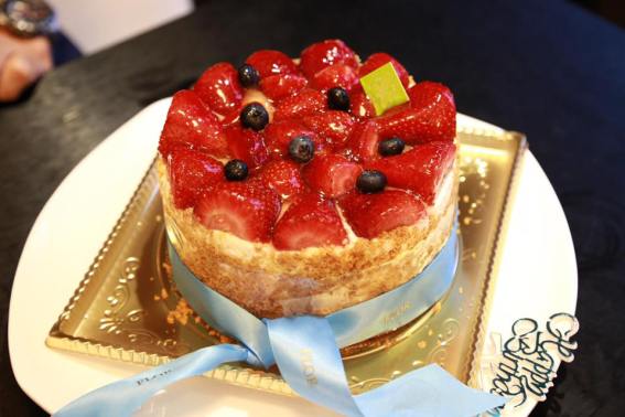 birthday cake from flor patissierie