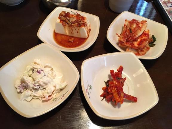 d1-banchan-Insadong Geu Jib 仁寺洞那家 인사동 그집 @ insadong 仁寺洞