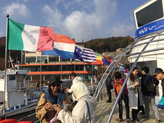 on the ferry leaving for ferry to nami island 남이섬 南怡岛