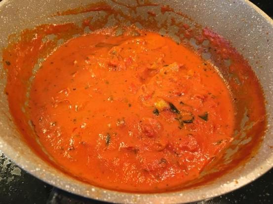 pink (creamy tomatoes) sauce