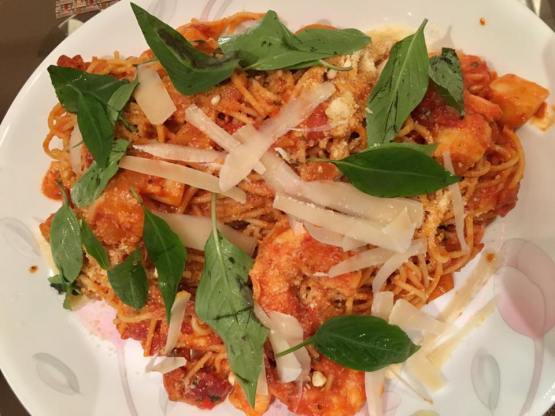 prawn & scallop pasta in pink sauce