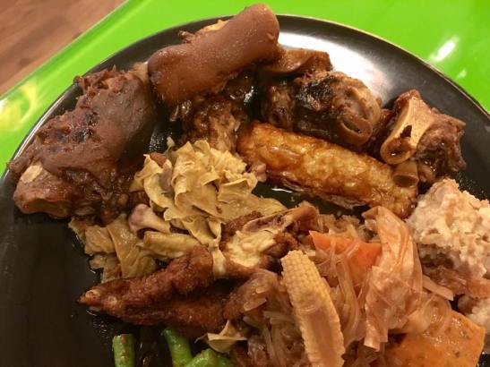 teochew muay buffet items