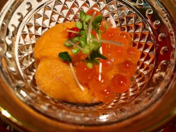 uni ikura on king crab 