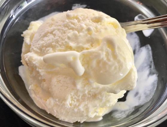 vanilla ice cream