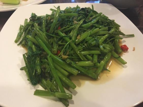 garlic fried kang kong