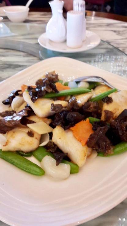 garoupa fillet with cloud fungus, lily bulbs, sweet peas = S$24 for medium