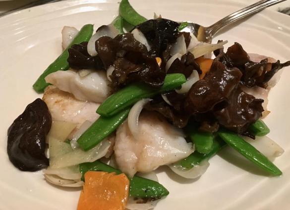 garoupa fillet with lily bulbs, cloud fungus & sweet peas - S$16