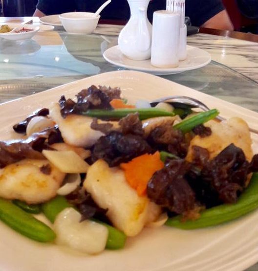 garoupa fillet with cloud fungus, lily bulbs, sweet peas = S$24 for medium