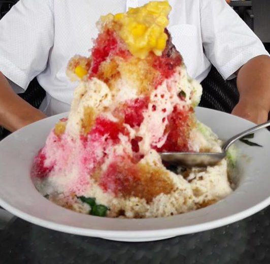 ice kachange at eagles lookout, sicc thomson