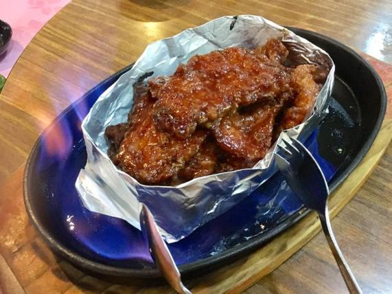 pai guat wong 排骨王