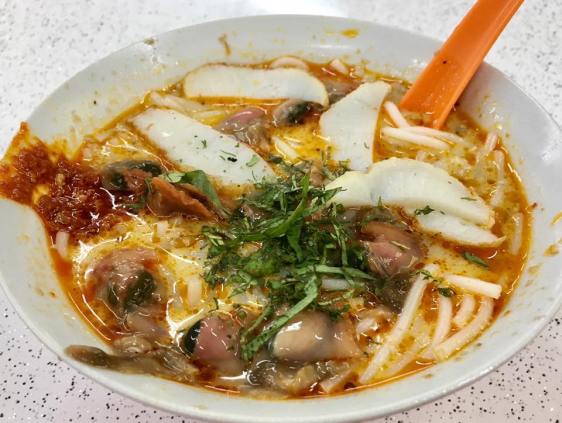 sungei road laksa S$3 + S$1 extra cockcles