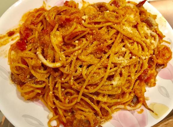 seafood pasta in pink sauce