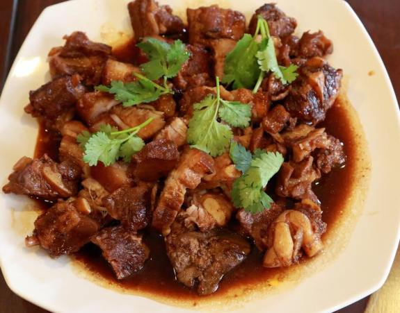 braised pork belly & pork ribs