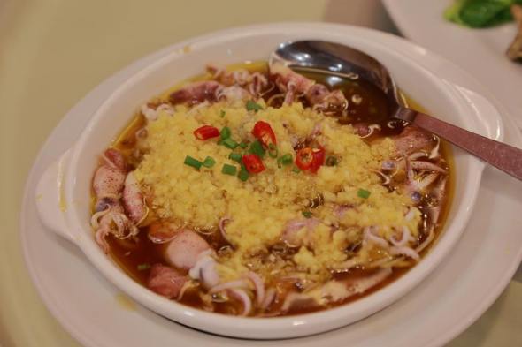 garlic steamed baby squid