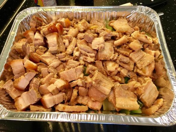 gentle braised pork belly 回锅肉with celery