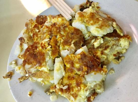 he zhong fried carrot cake