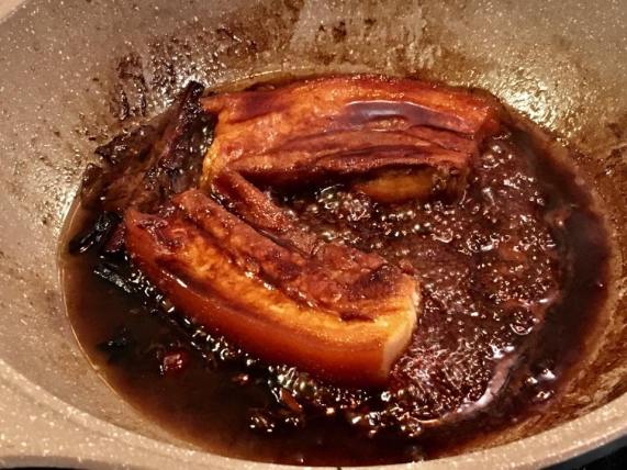 kongbak - braised pork belly