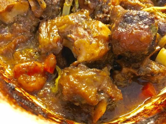 braised oxtail