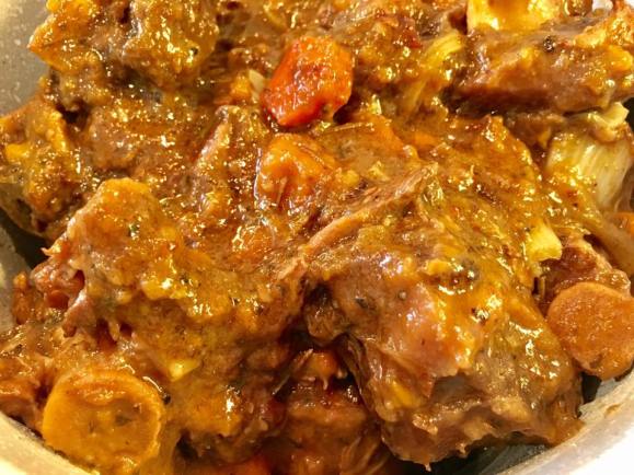 braised oxtail
