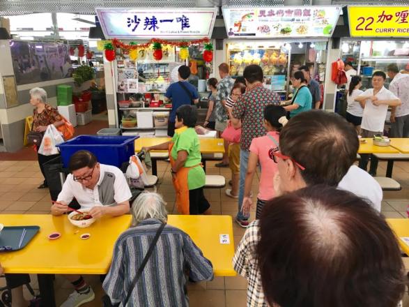 weiyi laksa 唯一辣沙 @tanglin halt food centre