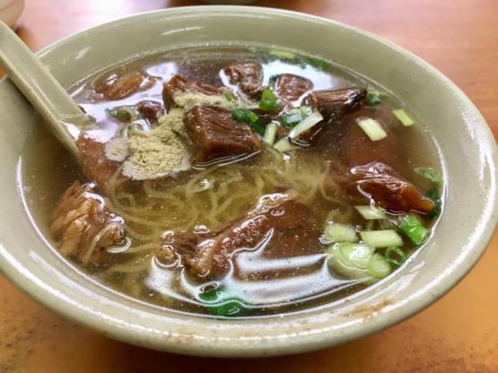 beef brisket noodles 牛腩面 HK$28