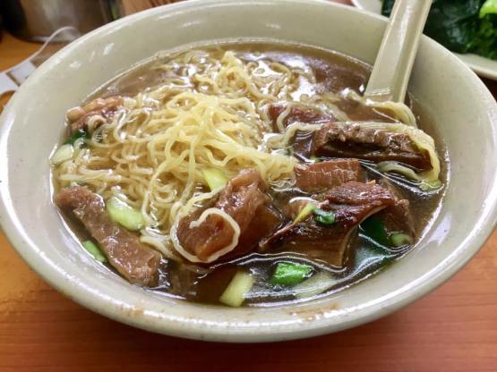 beef brisket noodles 牛腩面 HK$28