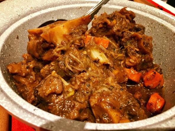 braised oxtail