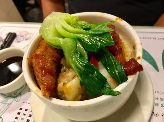chicken feet pork rib rice 凤爪排骨饭