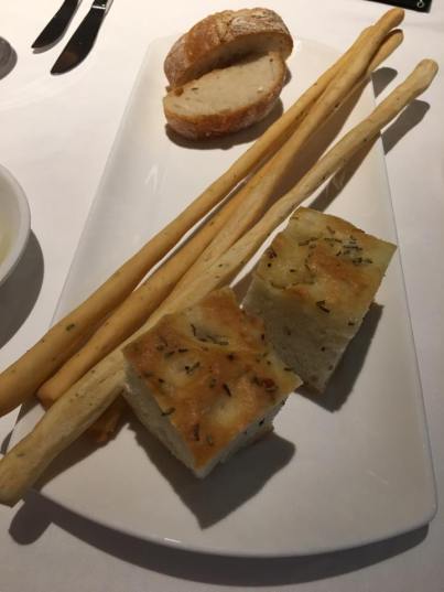 focaccia, baguette & breadstick