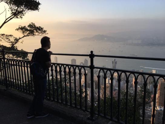 walking along peak circle route