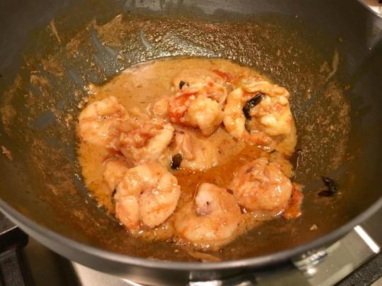 prawn in white wine sauce