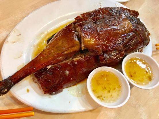 1/2 yatlok roast goose 一乐烧鹅 - HK$280