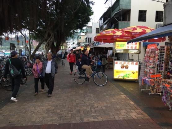 cheung chau streets & stalls