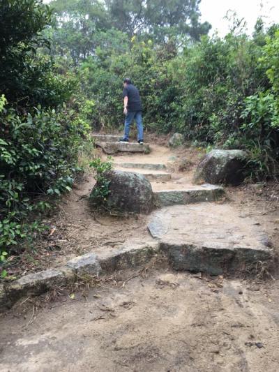 dragons back trail - going up