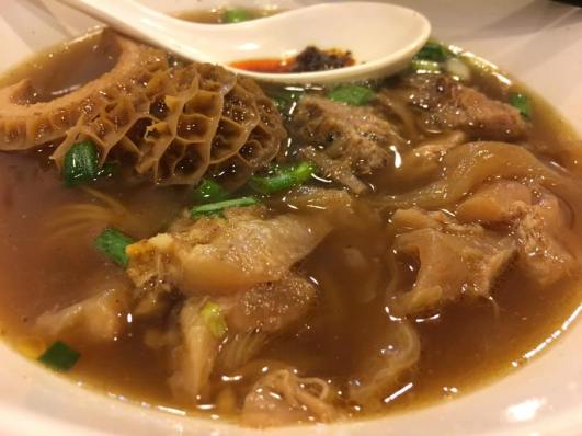 ngau pang 牛棚 beef 3 treasures noodles 牛三宝