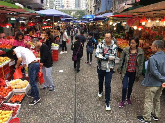 shau kei wan street market