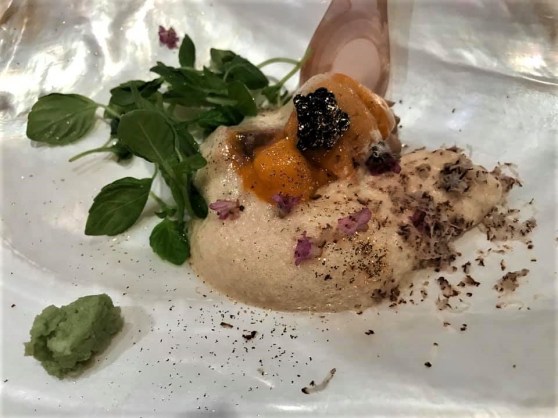 tuna headmeat with uni & egg white👍👍👍