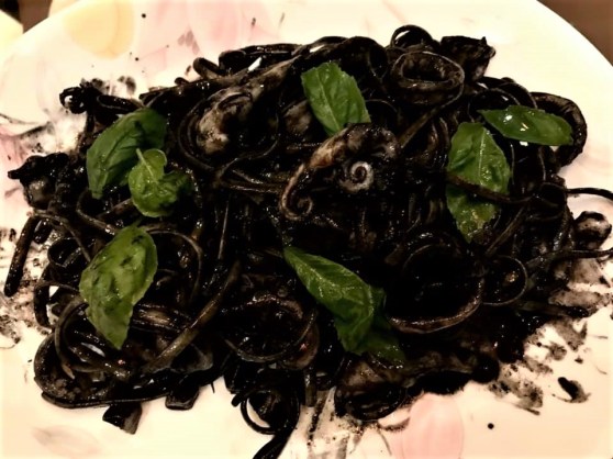 squidink linguine with squid