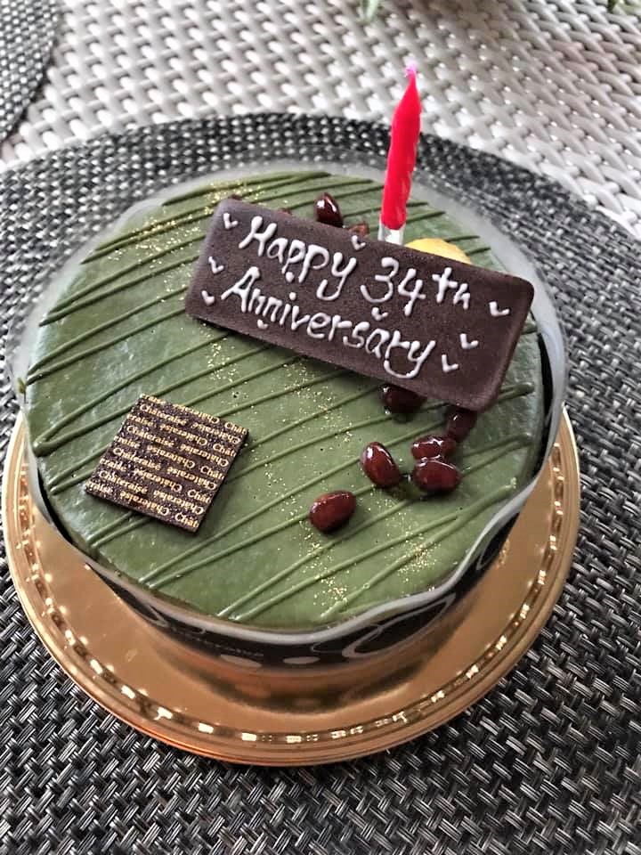 anniversary macha cake